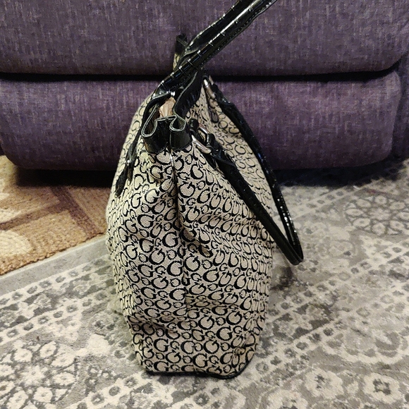 Guess Shoulder Bag Satchel - Picture 4 of 8